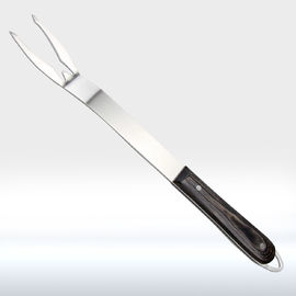 outils de BBQ personnalisés par épaisseur de 2.5mm, ensemble de gril de barbecue avec la poignée en bois de la meilleure qualité